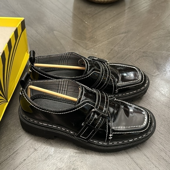 Circus by Sam Edelman Edelle Black Lugged-Sole Monk-Strap Slip On Loafers - Picture 5 of 8